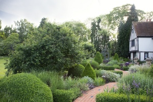 Country Garden, Hertfordshire